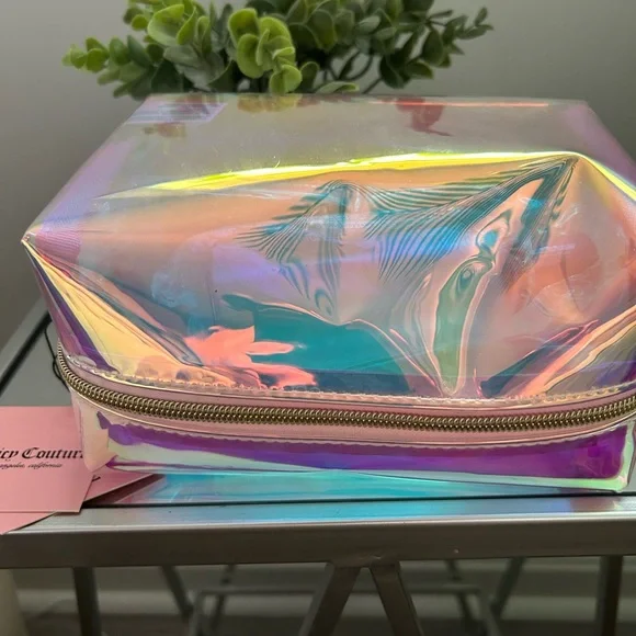 🌺Juicy  Couture Holographic Makeup Pouch🌺 - Picture 3 of 6